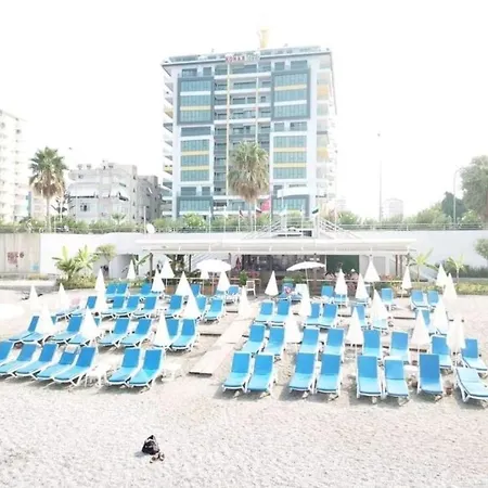 Tower Seaside Mahmutlar трехкомнатная этаж 8 Alanya