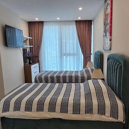 Tower Seaside Mahmutlar трехкомнатная этаж 8
